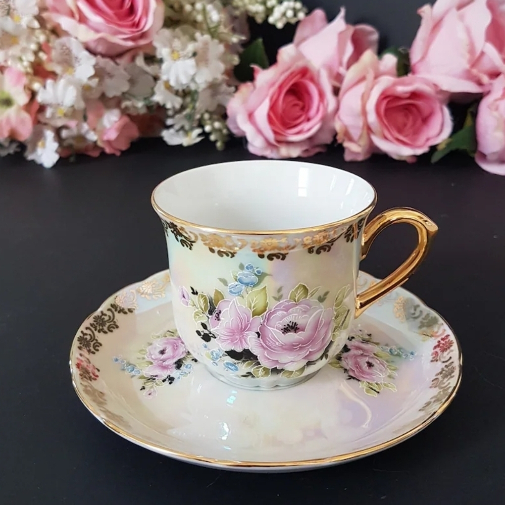 Hand Painted Tea Cup & Saucer Czech Republic Porcelain 24Kt Gold Floral Overlay